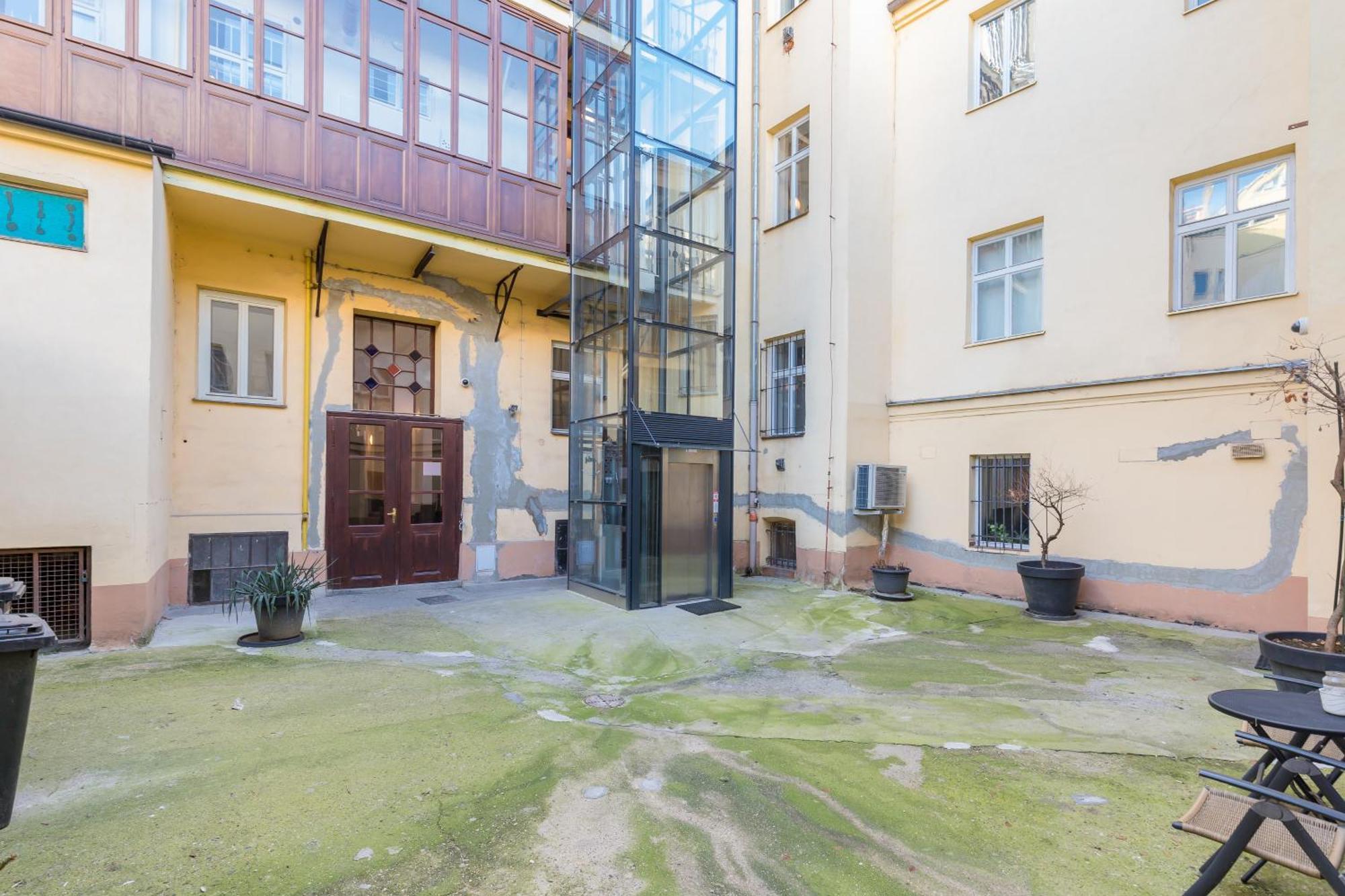 Apartment Skyview Haven